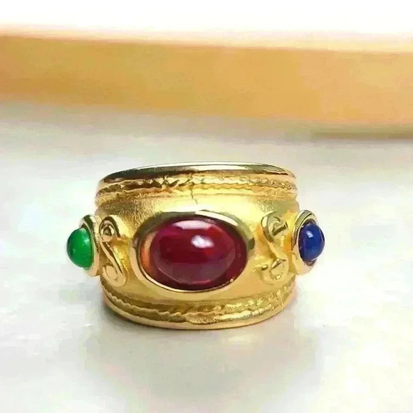 Gold plated ring  with blue red green glass stones size 6 - Picture 4 of 17